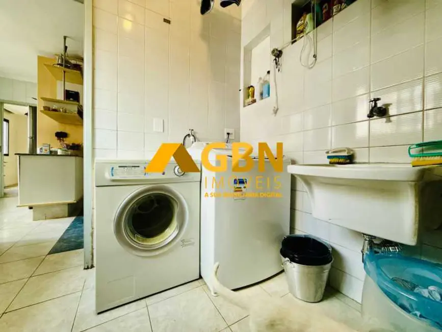 Apartamento com 3 quartos à venda, 146m2 em São Paulo - SP - imagem 9 Foto 9 de Apartamento com 3 quartos à venda, 146m2 em São Paulo - SP