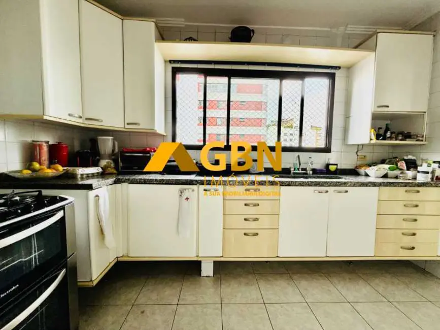 Apartamento com 3 quartos à venda, 146m2 em São Paulo - SP - imagem 6 Foto 6 de Apartamento com 3 quartos à venda, 146m2 em São Paulo - SP