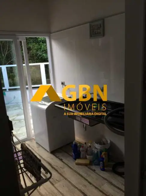 Foto 6 de Casa de Condomínio com 4 quartos à venda, 340m2 em Ubatuba - SP