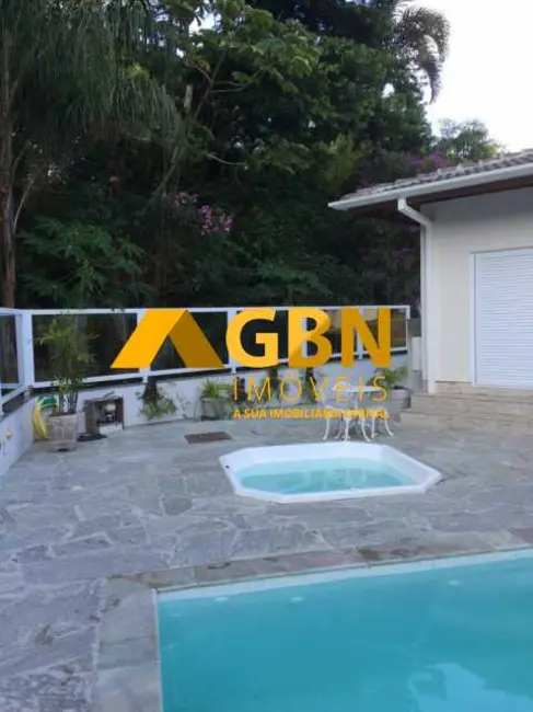 Foto 3 de Casa de Condomínio com 4 quartos à venda, 340m2 em Ubatuba - SP