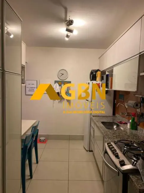 Apartamento à venda, 68m2 em Taboao Da Serra - SP - imagem 5 Foto 5 de Apartamento à venda, 68m2 em Taboao Da Serra - SP