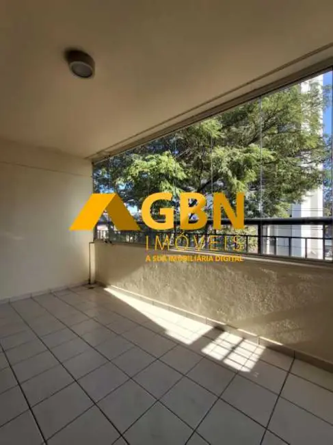 Apartamento com 4 quartos para alugar, 130m2 em São Paulo - SP - imagem 6 Foto 6 de Apartamento com 4 quartos para alugar, 130m2 em São Paulo - SP
