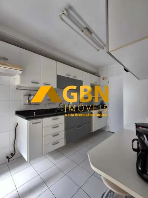 Apartamento com 4 quartos para alugar, 130m2 em São Paulo - SP - imagem 7 Foto 7 de Apartamento com 4 quartos para alugar, 130m2 em São Paulo - SP