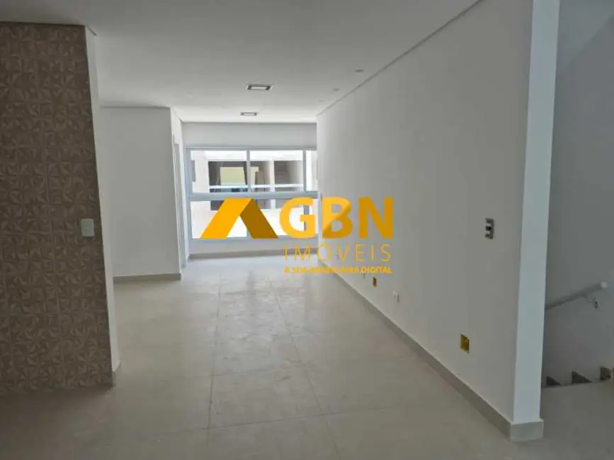 Casa de Condomínio com 3 quartos à venda, 200m2 em São Paulo - SP - imagem 1 Foto 1 de Casa de Condomínio com 3 quartos à venda, 200m2 em São Paulo - SP