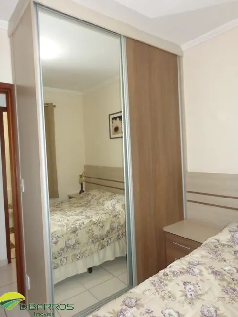 Foto 2 de Apartamento com 3 quartos à venda, 75m2 em Parque São Luís, Taubate - SP