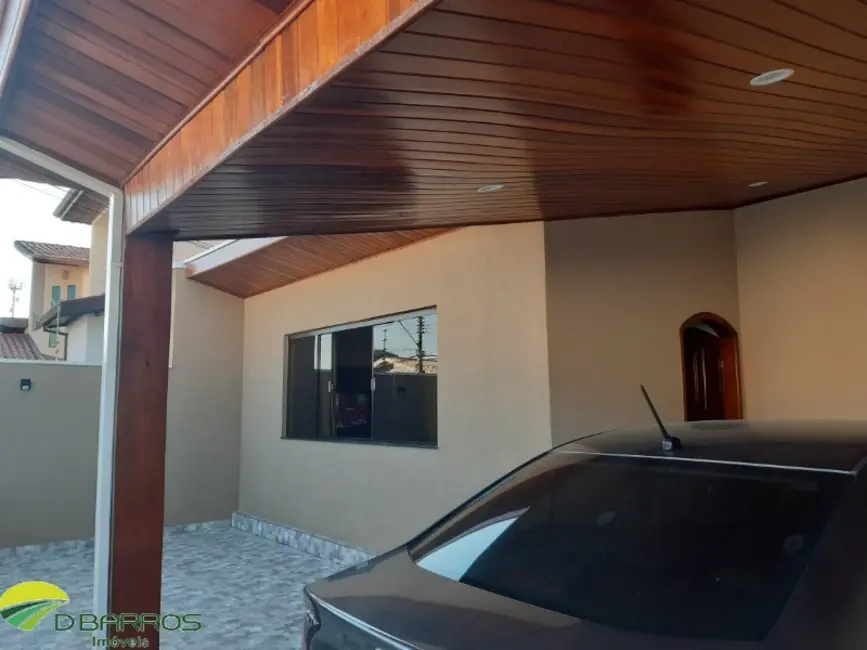 Foto 2 de Casa com 3 quartos à venda, 164m2 em Taubate - SP