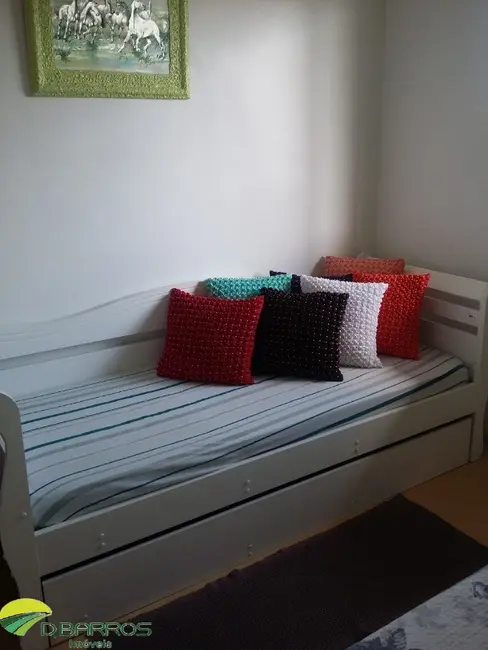 Foto 3 de Casa com 2 quartos à venda, 285m2 em Taubate - SP