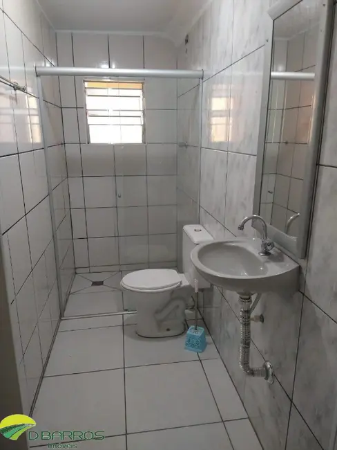 Foto 8 de Casa com 2 quartos à venda, 285m2 em Taubate - SP
