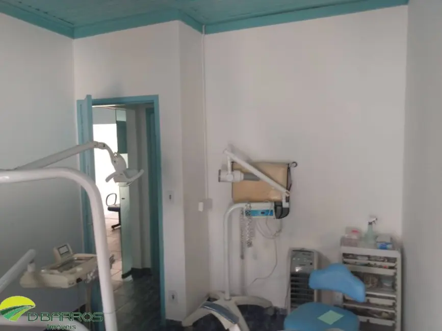 Casa com 2 quartos à venda, 153m2 em Centro, Tremembe - SP - imagem 6 Foto 6 de Casa com 2 quartos à venda, 153m2 em Centro, Tremembe - SP