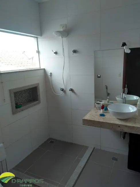 Foto 5 de Casa de Condomínio com 4 quartos à venda, 210m2 em Piracangaguá, Taubate - SP