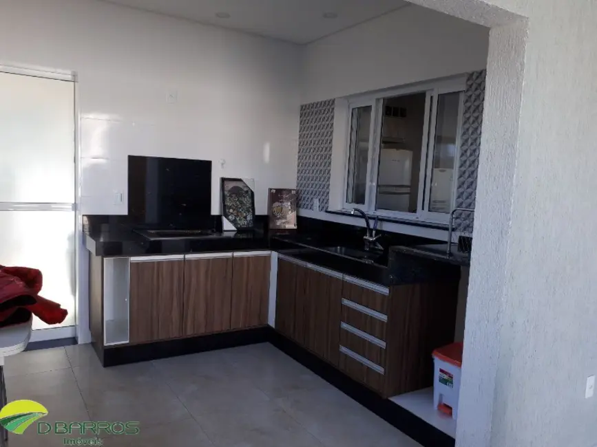 Foto 3 de Casa de Condomínio com 3 quartos à venda, 230m2 em Taubate - SP