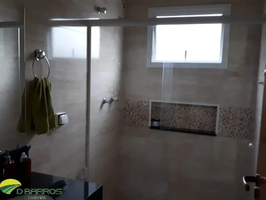 Foto 8 de Casa de Condomínio com 3 quartos à venda, 230m2 em Taubate - SP