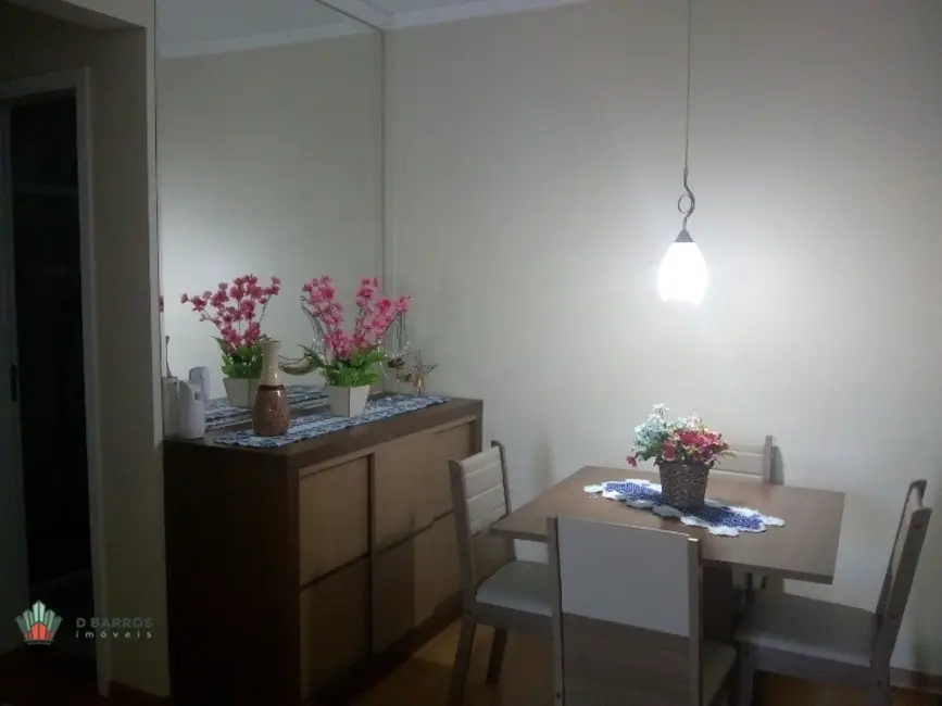 Foto 2 de Apartamento com 2 quartos à venda, 64m2 em Jardim dos Estados, Taubate - SP