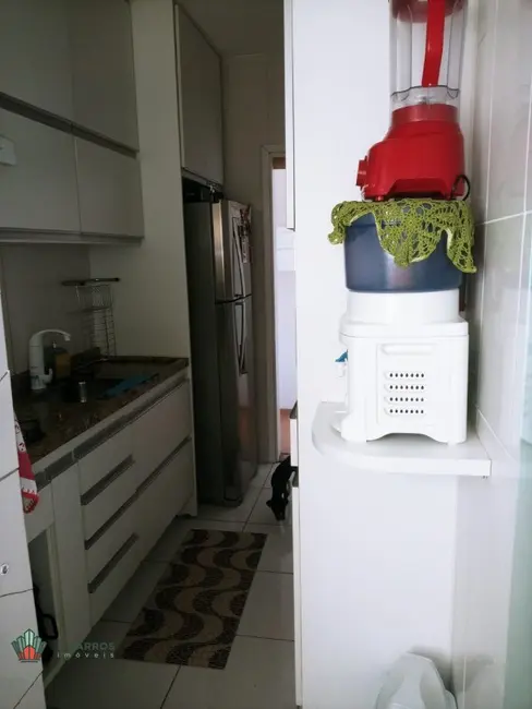 Foto 9 de Apartamento com 2 quartos à venda, 64m2 em Jardim dos Estados, Taubate - SP