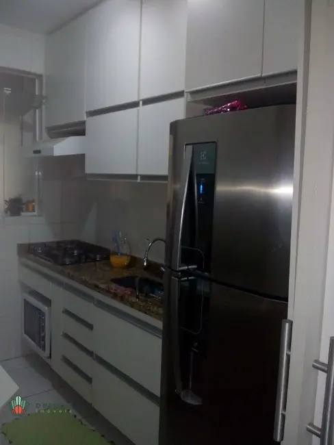 Foto 3 de Apartamento com 2 quartos à venda, 64m2 em Jardim dos Estados, Taubate - SP