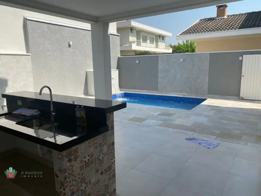 Foto 4 de Casa de Condomínio com 3 quartos à venda, 350m2 em Condomínio do Taubaté Village, Taubate - SP