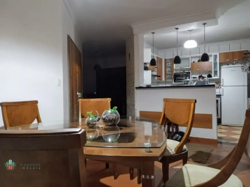 Foto 5 de Casa de Condomínio com 2 quartos à venda, 270m2 em Areão, Taubate - SP