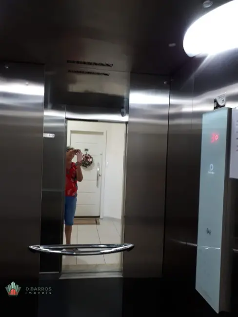 Foto 3 de Apartamento com 2 quartos à venda, 74m2 em Vila São José, Taubate - SP