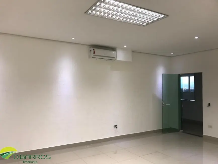 Sala Comercial à venda e para alugar, 96m2 em Barranco, Taubate - SP - imagem 3 Foto 3 de Sala Comercial à venda e para alugar, 96m2 em Barranco, Taubate - SP
