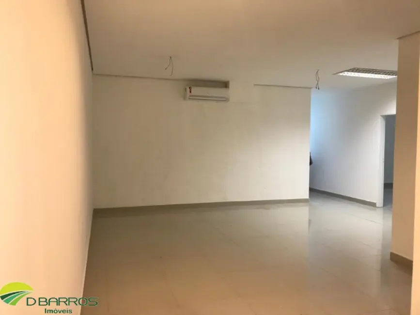 Sala Comercial à venda e para alugar, 96m2 em Barranco, Taubate - SP - imagem 2 Foto 2 de Sala Comercial à venda e para alugar, 96m2 em Barranco, Taubate - SP