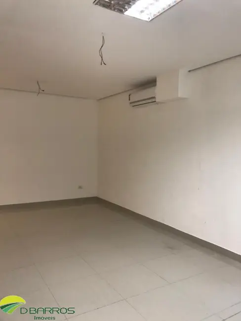 Sala Comercial à venda e para alugar, 96m2 em Barranco, Taubate - SP - imagem 8 Foto 8 de Sala Comercial à venda e para alugar, 96m2 em Barranco, Taubate - SP