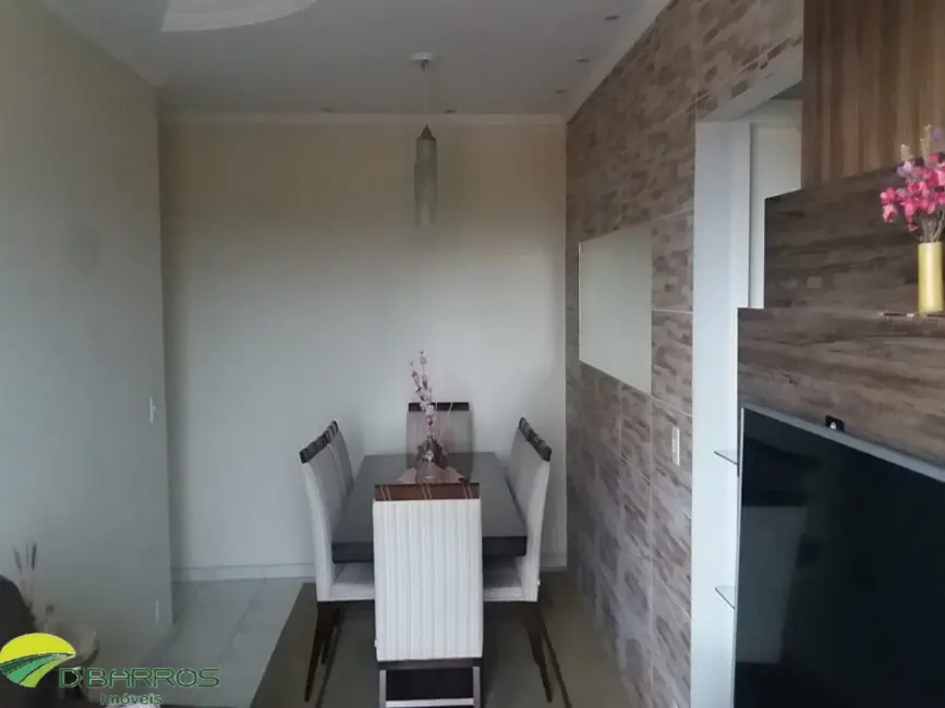 Foto 1 de Apartamento com 2 quartos à venda, 60m2 em Vila São José, Taubate - SP