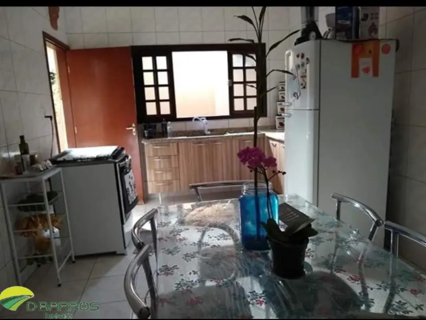 Foto 6 de Casa com 2 quartos à venda, 150m2 em Residencial Novo Horizonte, Taubate - SP