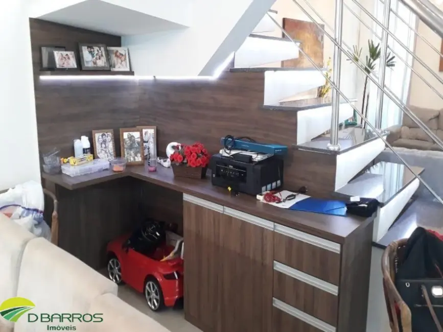 Foto 4 de Casa de Condomínio com 4 quartos à venda, 331m2 em Tremembe - SP