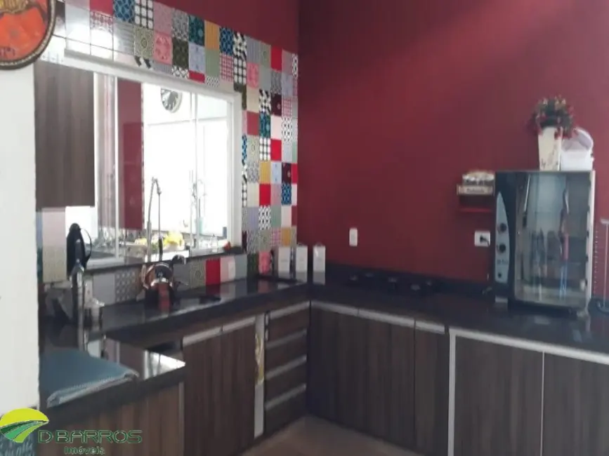 Foto 2 de Casa de Condomínio com 4 quartos à venda, 331m2 em Tremembe - SP