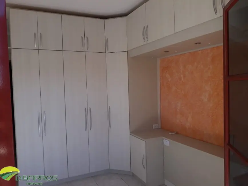 Foto 3 de Casa com 3 quartos à venda, 150m2 em Parque São Cristóvão, Taubate - SP