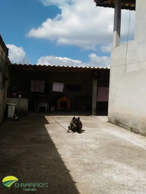 Foto 3 de Casa com 4 quartos à venda, 232m2 em Jardim Hípica Pinheiro, Taubate - SP