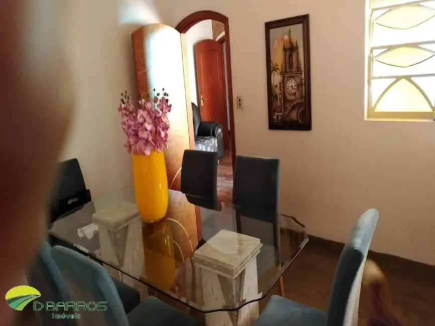 Foto 3 de Casa de Condomínio com 4 quartos à venda, 387m2 em Tremembe - SP