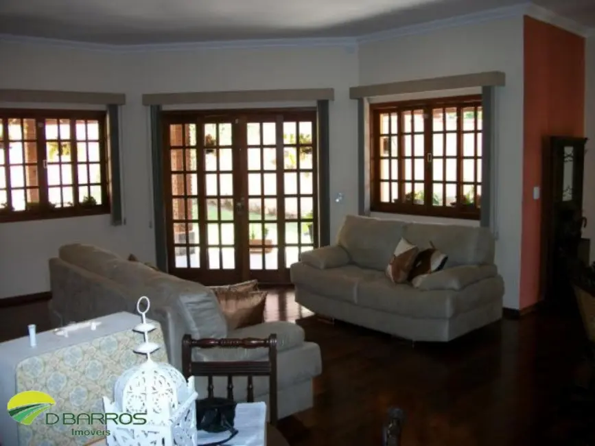 Foto 5 de Casa de Condomínio com 3 quartos à venda, 345m2 em Tremembe - SP