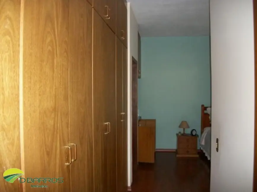 Foto 8 de Casa de Condomínio com 3 quartos à venda, 345m2 em Tremembe - SP