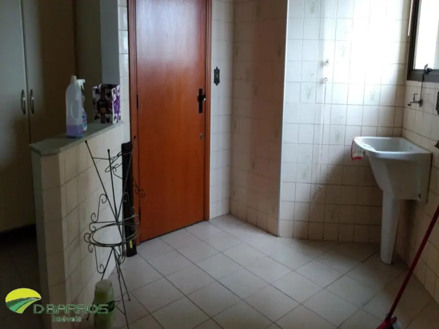 Foto 5 de Apartamento com 3 quartos à venda, 164m2 em Jardim das Nações, Taubate - SP