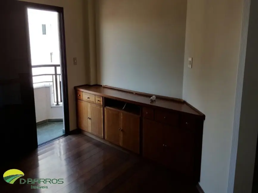 Foto 6 de Apartamento com 3 quartos à venda, 200m2 em Jardim das Nações, Taubate - SP