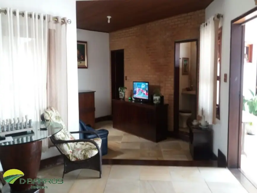 Foto 2 de Casa com 3 quartos à venda, 310m2 em Jardim das Nações, Taubate - SP