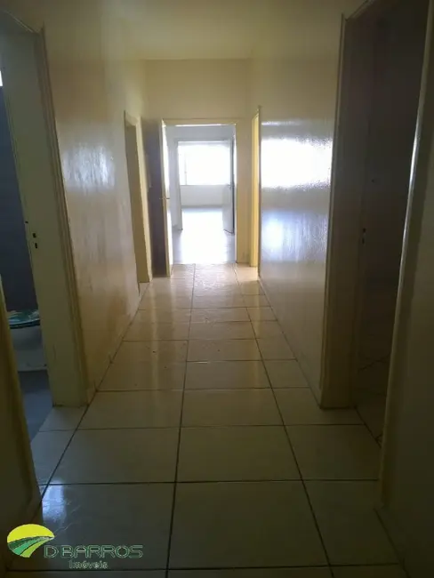 Foto 3 de Casa com 3 quartos à venda e para alugar, 156m2 em Centro, Taubate - SP
