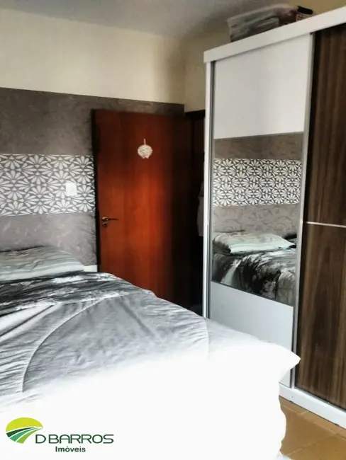 Foto 8 de Casa com 2 quartos à venda, 93m2 em Jardim Independência, Taubate - SP