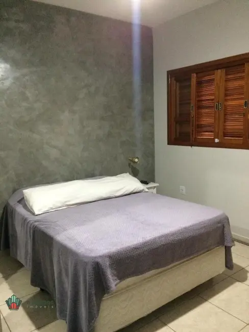 Foto 9 de Casa com 2 quartos à venda, 115m2 em Tremembe - SP