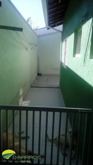 Foto 9 de Casa com 2 quartos à venda, 61m2 em Parque Urupês, Taubate - SP