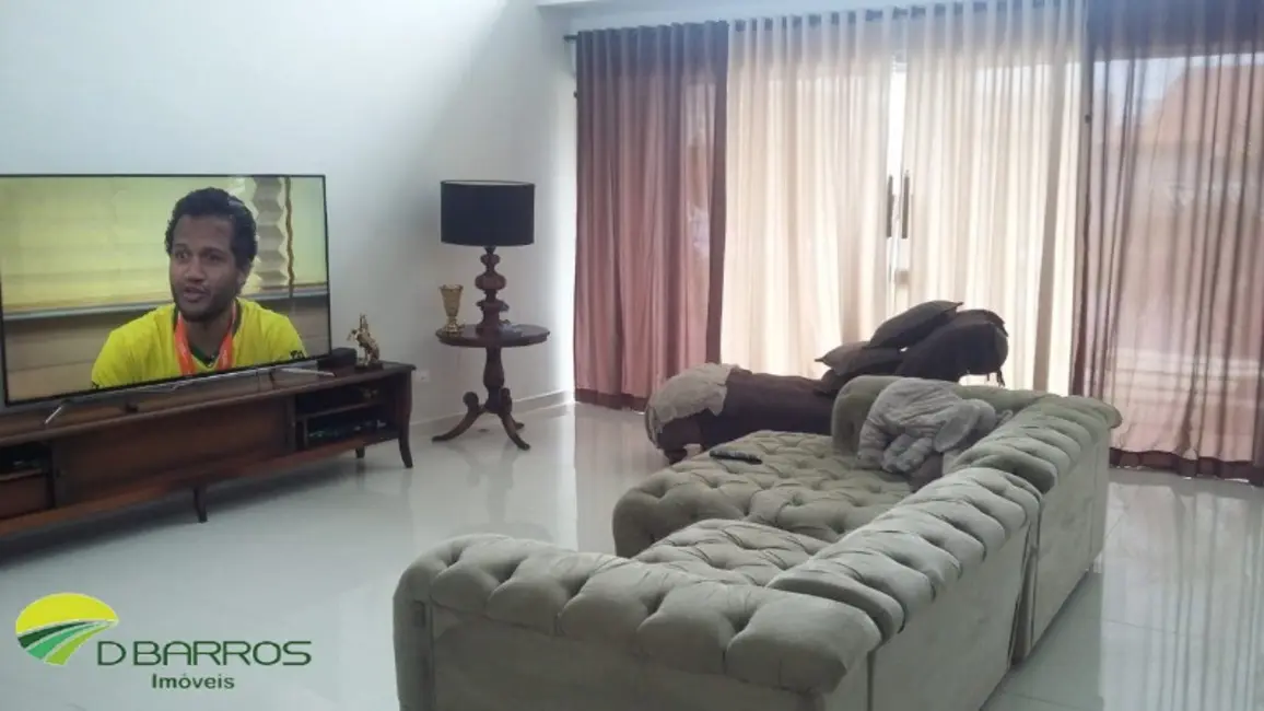 Foto 7 de Casa de Condomínio com 4 quartos à venda, 350m2 em Tremembe - SP