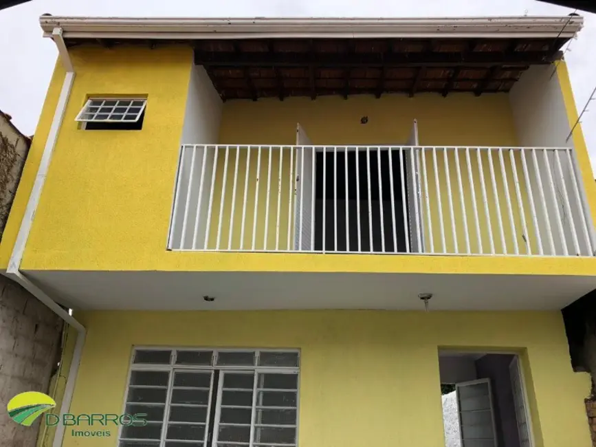 Foto 1 de Casa com 4 quartos à venda, 150m2 em Vila Nossa Senhora das Graças, Taubate - SP