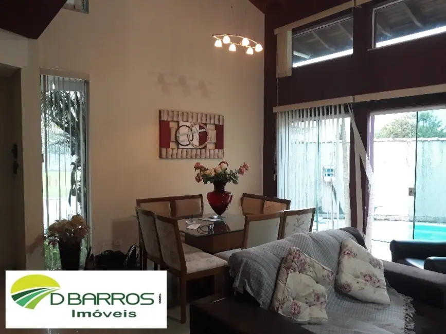 Foto 5 de Casa de Condomínio com 3 quartos à venda, 184m2 em Tremembe - SP