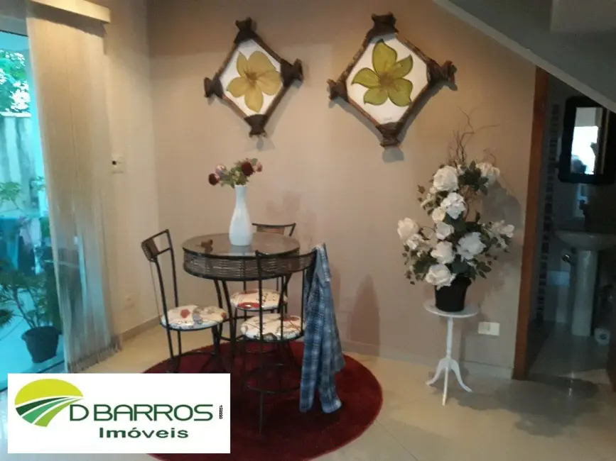 Foto 4 de Casa de Condomínio com 3 quartos à venda, 184m2 em Tremembe - SP