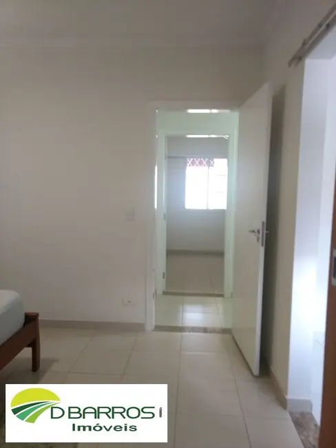 Foto 5 de Casa com 5 quartos à venda, 400m2 em Centro, Tremembe - SP