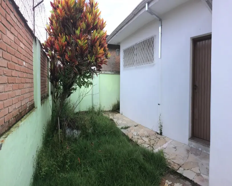 Foto 3 de Sobrado com 3 quartos à venda, 280m2 em Tremembe - SP