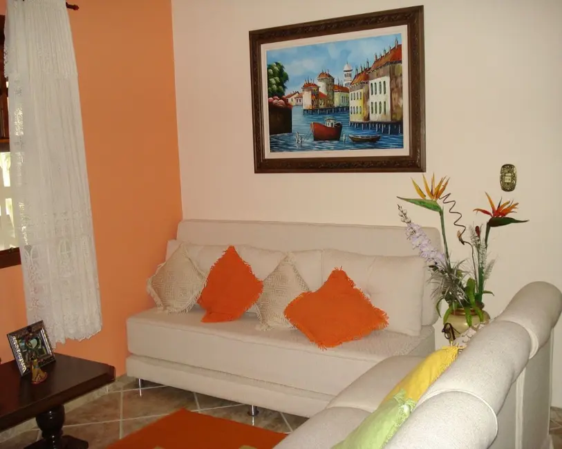 Foto 2 de Casa com 4 quartos à venda, 300m2 em Tremembe - SP