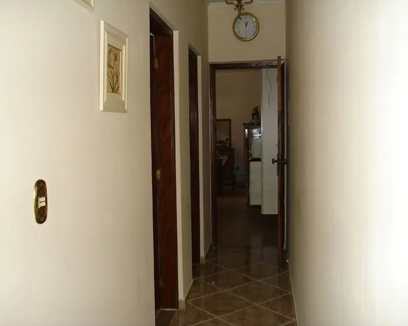Foto 4 de Casa com 4 quartos à venda, 300m2 em Tremembe - SP