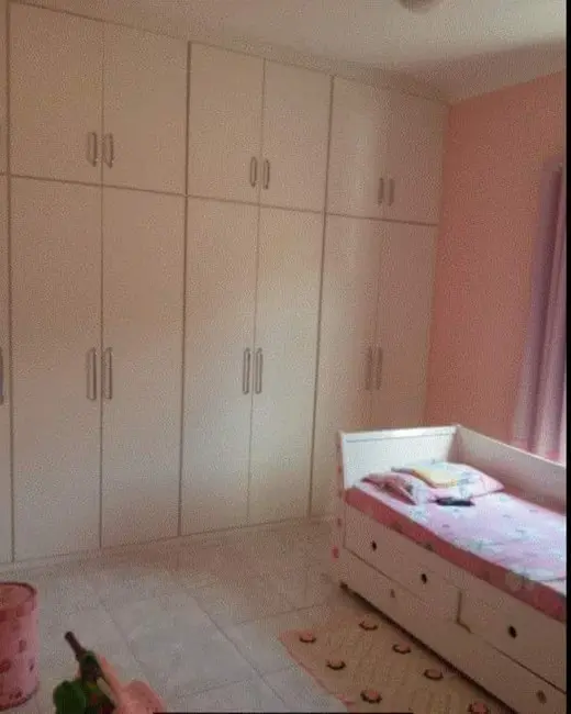 Foto 5 de Sobrado com 2 quartos à venda, 100m2 em Tremembe - SP